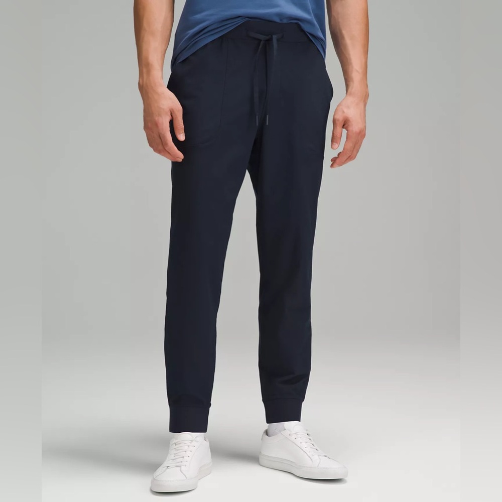Lululemon Men’s ABC Jogger True Navy Size Large Length 30”